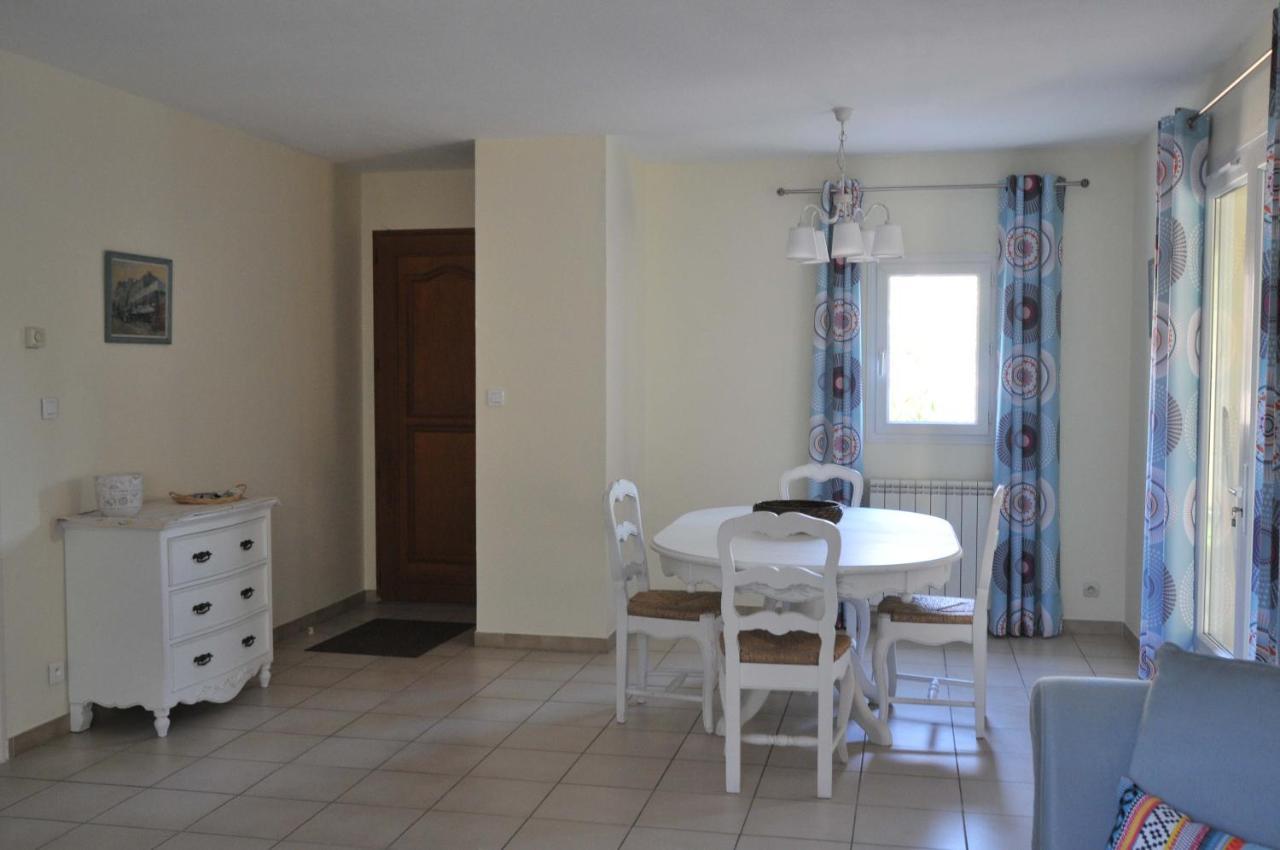Gite De Catherine Saint Didier (Vaucluse) Exterior foto